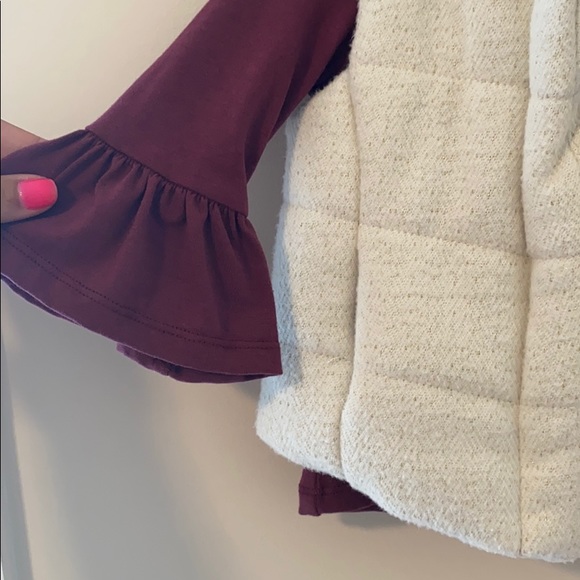 Matching vest and top - Picture 4 of 8